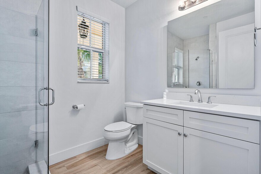 More Photos Of 3770 County Line Rd, Tequesta Apartments For Sale