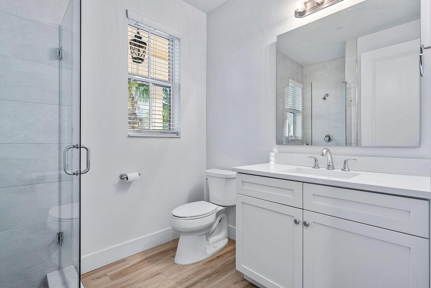 More Photos Of 3770 County Line Rd, Tequesta Apartments For Sale