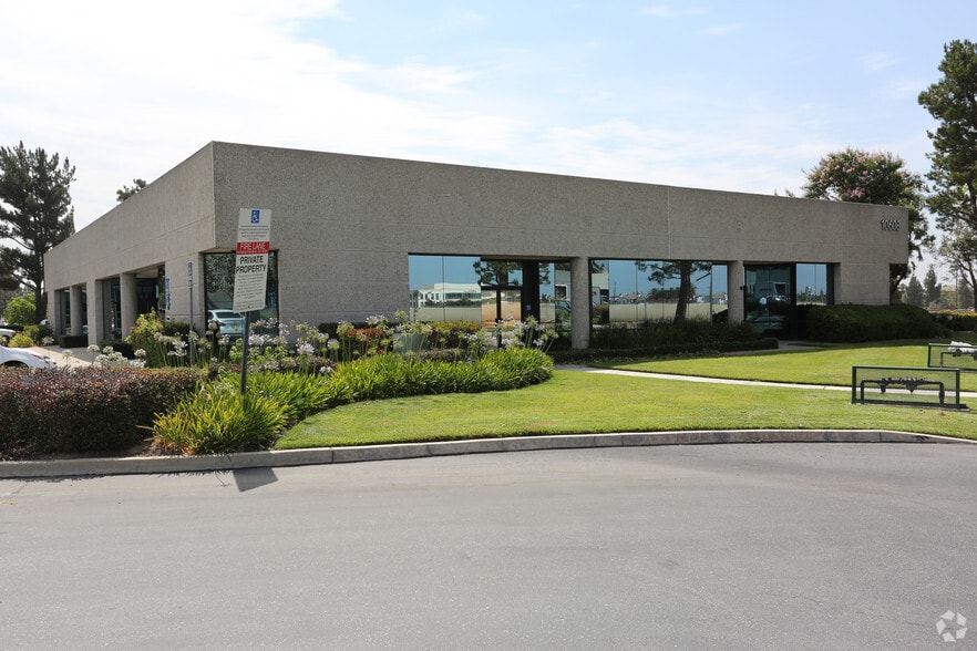 More Photos Of 10602 Trademark Pky N, Rancho Cucamonga Unknown For Lease