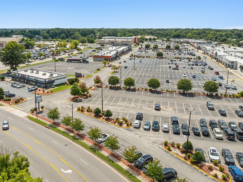 More Photos Of 2701-2736 N Mall Dr, Virginia Beach Unknown For Lease