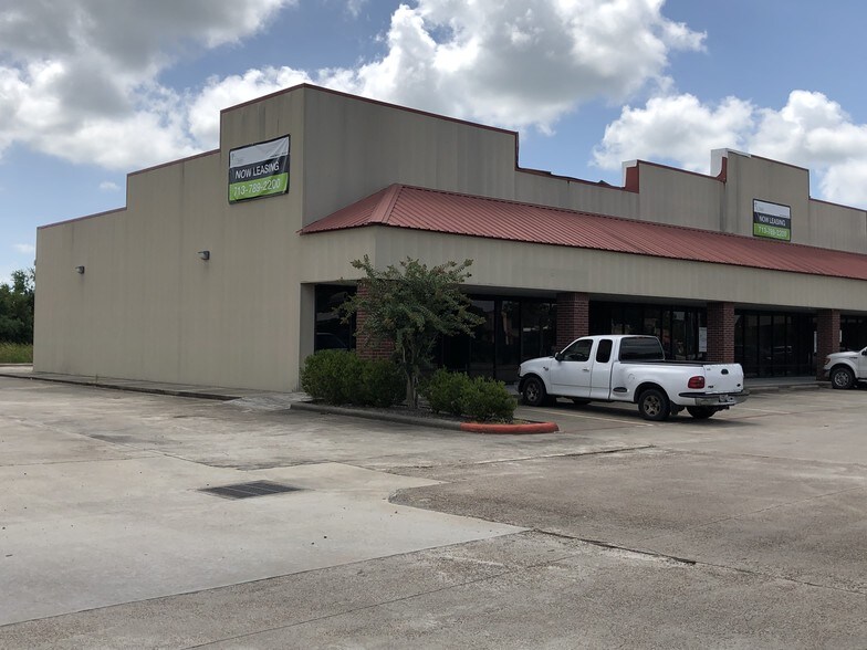 More Photos Of 4111 FM 1764 Rd, Santa Fe Storefront For Lease