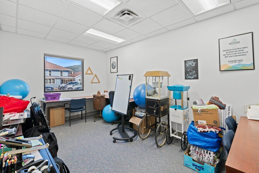 More Photos Of 1531 Colorado blvd, Idaho Springs Office For Sale
