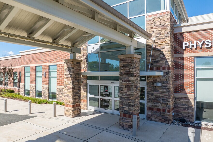 More Photos Of 475 Enterprise Dr, Royersford Medical For Lease