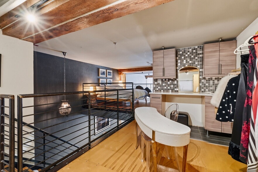More Photos Of 801 Washington Ave N, Minneapolis Apartments For Sale