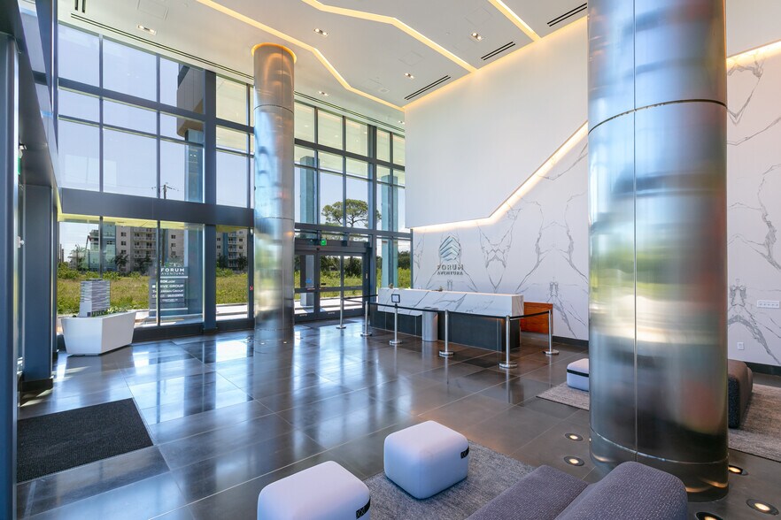 More Photos Of 19790 W Dixie Hwy, Aventura Office For Sale