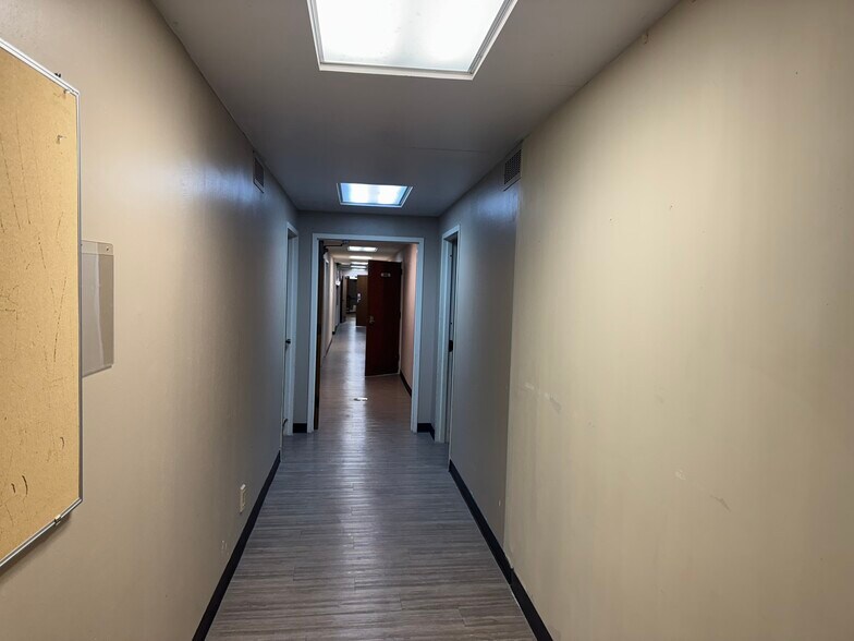 More Photos Of 3114 Old Denton Rd, Carrollton Specialty For Sale