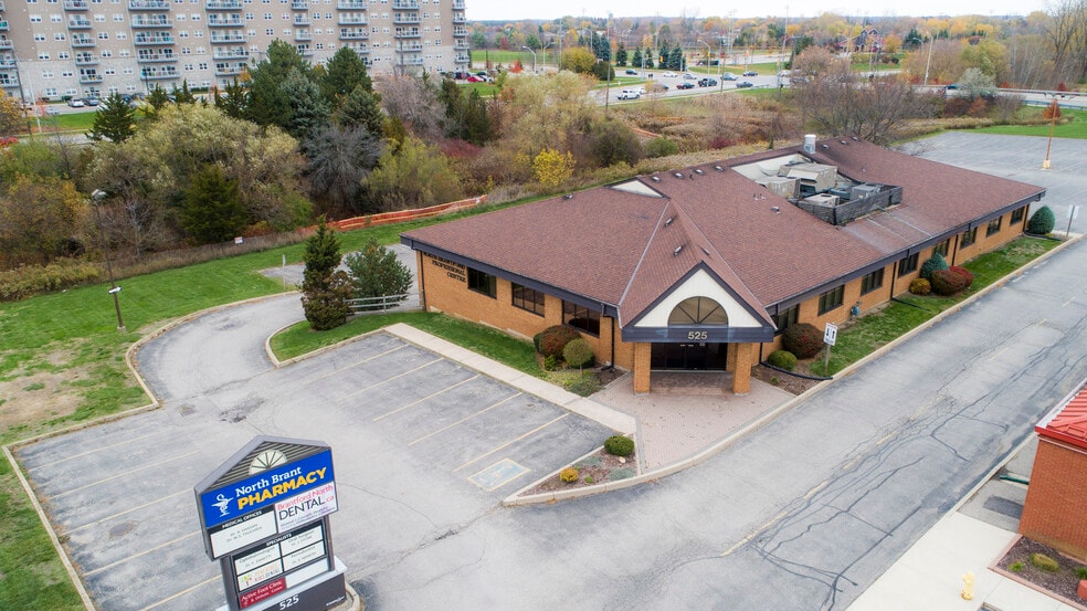 More Photos Of 525 N Park Rd, Brantford Medical For Lease