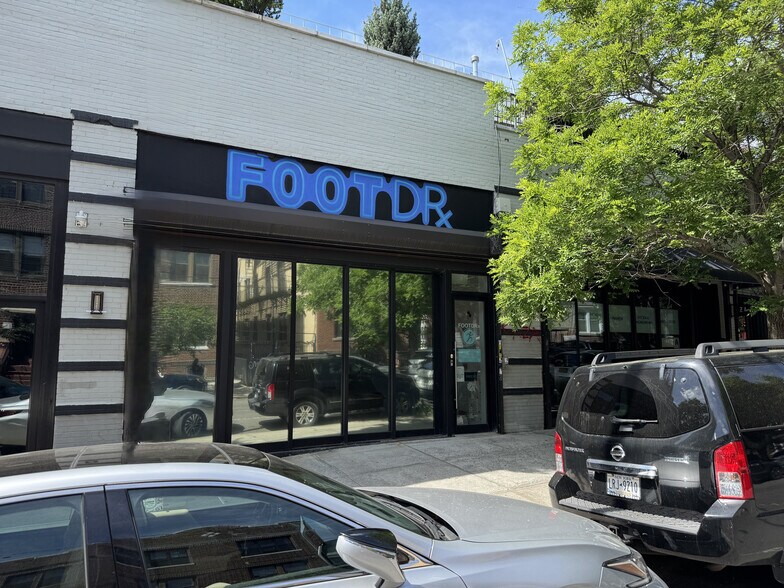 Primary Photo Of 321 Starr St, Brooklyn Storefront For Lease