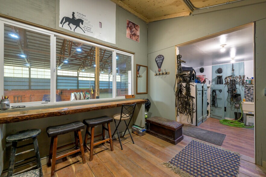 More Photos Of 5228 Gardner Ln, Florence Horse Stables For Sale