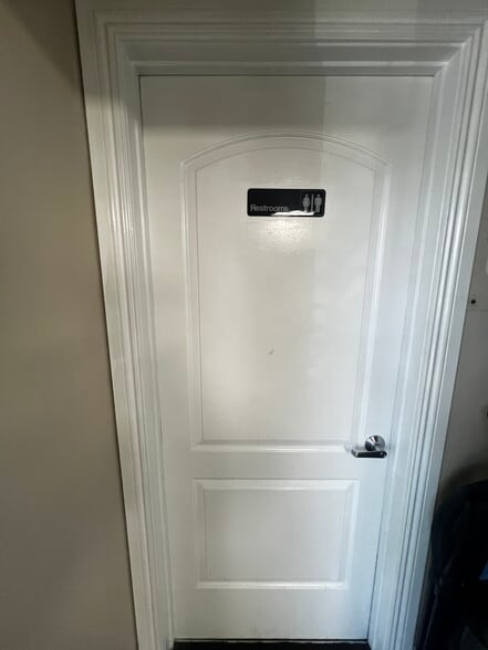 More Photos Of 13500 SW 88th St, Miami Medical For Sale