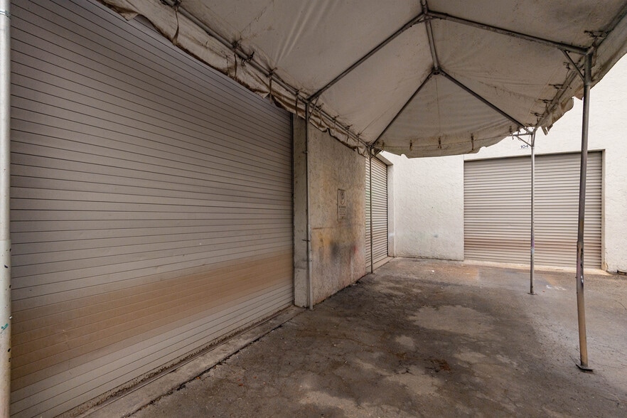 More Photos Of 3650 Coral Ridge Dr, Coral Springs Light Manufacturing For Sale