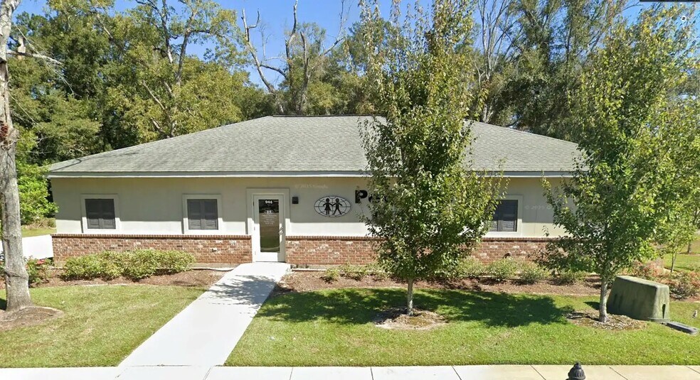 Primary Photo Of 944 N Columbia St, Covington Rehabilitation Center For Sale