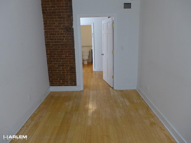 More Photos Of 764 Saint Nicholas Ave, New York Storefront Retail Office For Sale