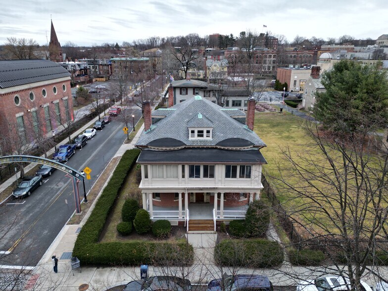 More Photos Of 73 Chestnut St, Springfield Loft Creative Space For Sale