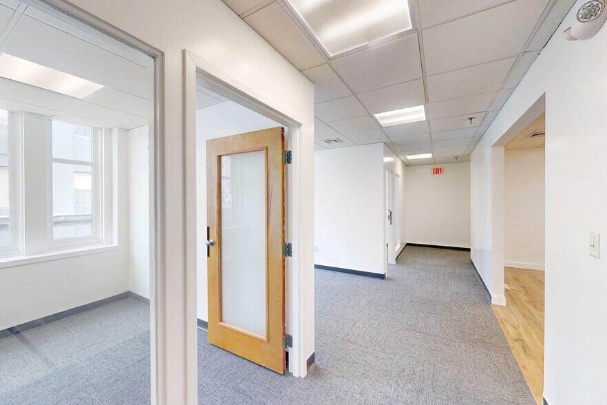 More Photos Of 552-564 Massachusetts Ave, Cambridge Office For Lease