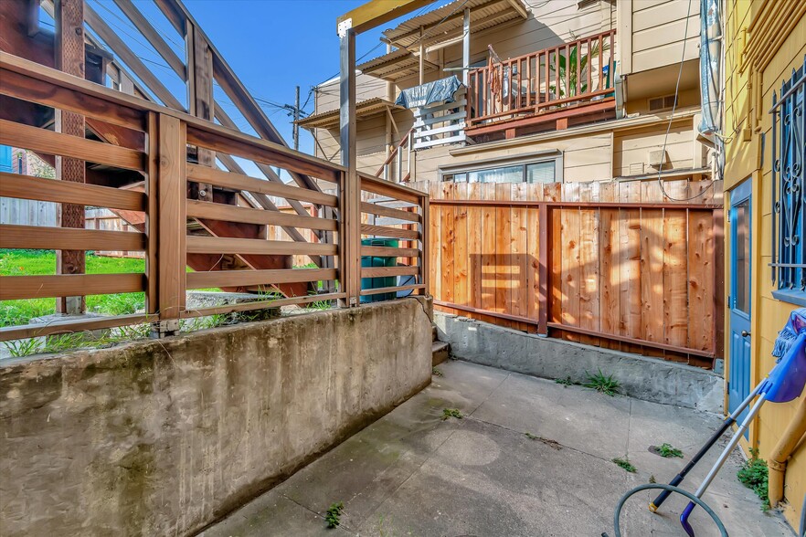 More Photos Of 1156-1158 Geneva Ave, San Francisco Flex For Sale