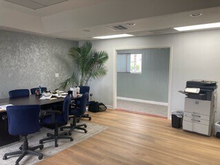 More Photos Of 522-524 N Avalon Blvd, Wilmington Storefront Retail Office For Sale