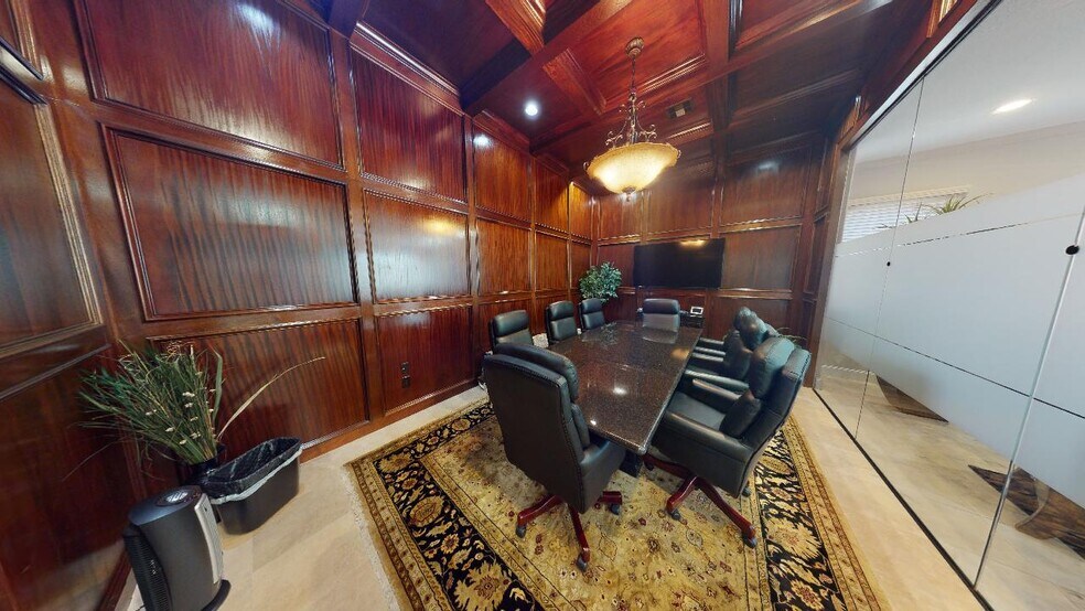 More Photos Of 5507 Louetta Rd, Spring Medical For Sale