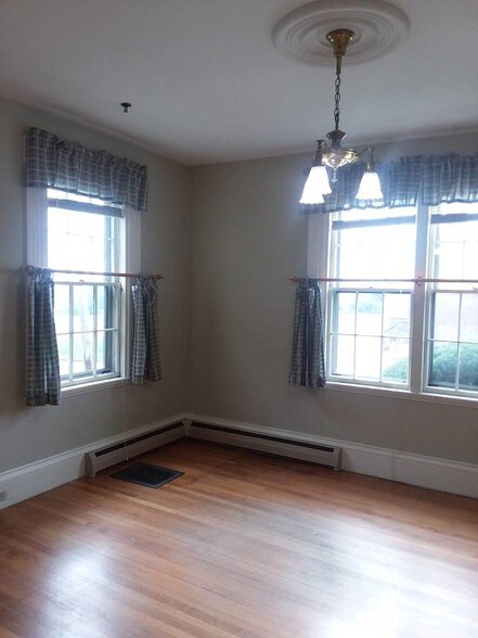 More Photos Of 67 Pine St, Bangor Office For Lease