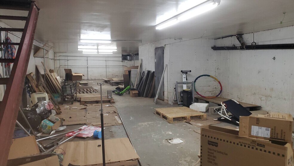 More Photos Of 1468 Myrtle Ave, Brooklyn Storefront Retail Residential For Lease