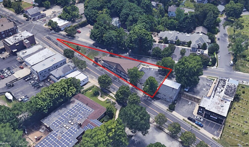 More Photos Of 120-124 Laurel Rd, East Northport Freestanding For Sale