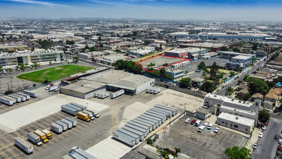 More Photos Of 2720 Compton Ave, Los Angeles Land For Sale