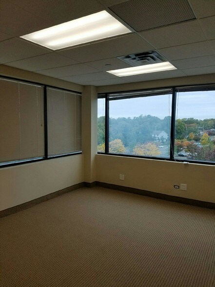 More Photos Of 280 State Route 35, Red Bank Medical For Lease