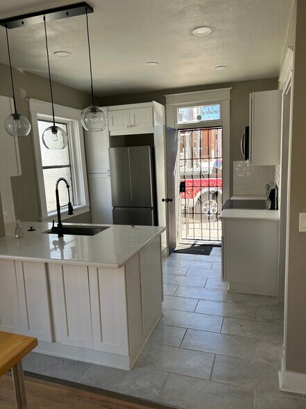 More Photos Of 128 W 11th Ave, Denver Office For Lease