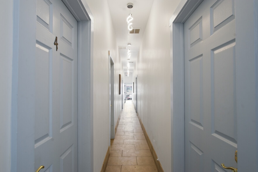 More Photos Of 4686-4688 W Imperial Hwy, Inglewood Freestanding For Sale