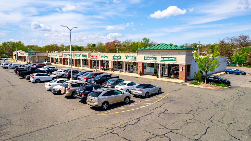 More Photos Of 190 Baldwin Rd, Parsippany General Retail For Lease