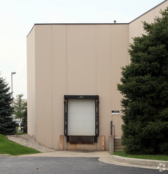 More Photos Of 12000 Exit 5 Pky, Fishers Showroom For Sale