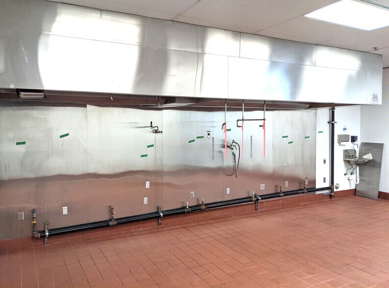 More Photos Of 120 Chula Vis, San Antonio Medical For Sale