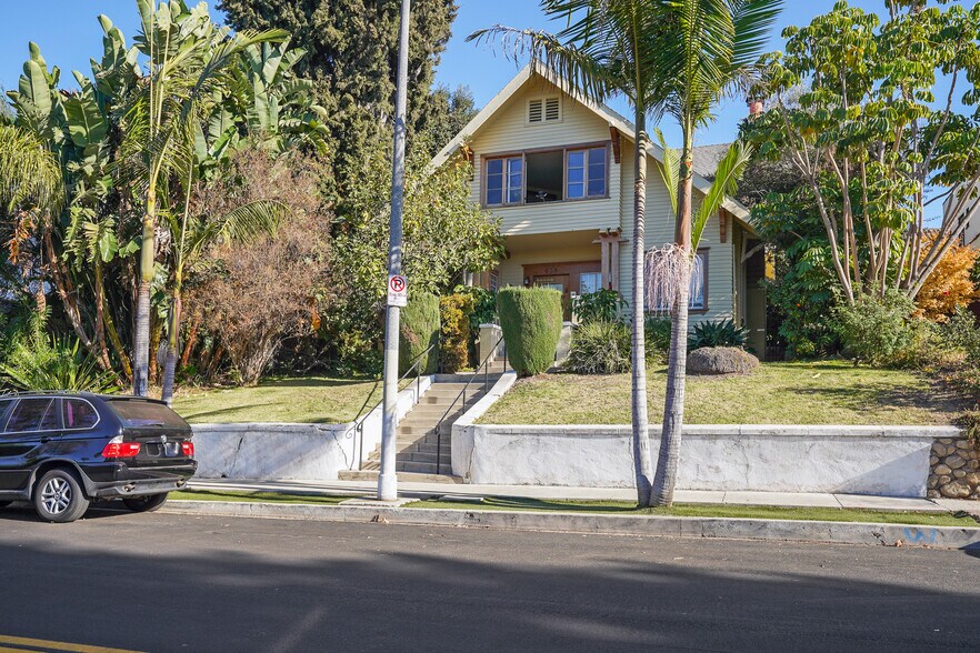 More Photos Of 656 Parkman Ave, Los Angeles Apartments For Sale
