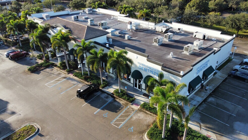 More Photos Of 5934 SE Federal Hwy, Stuart Unknown For Lease