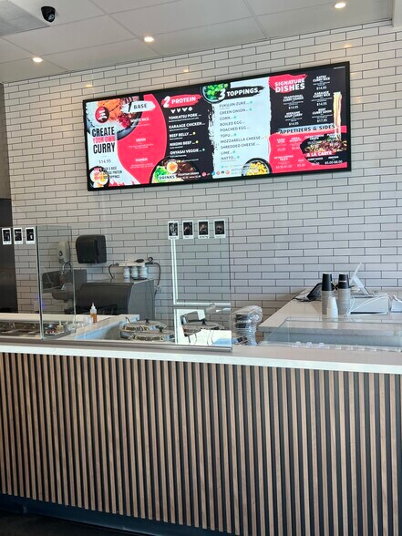 More Photos Of 9852 Chapman Ave, Garden Grove Storefront For Lease