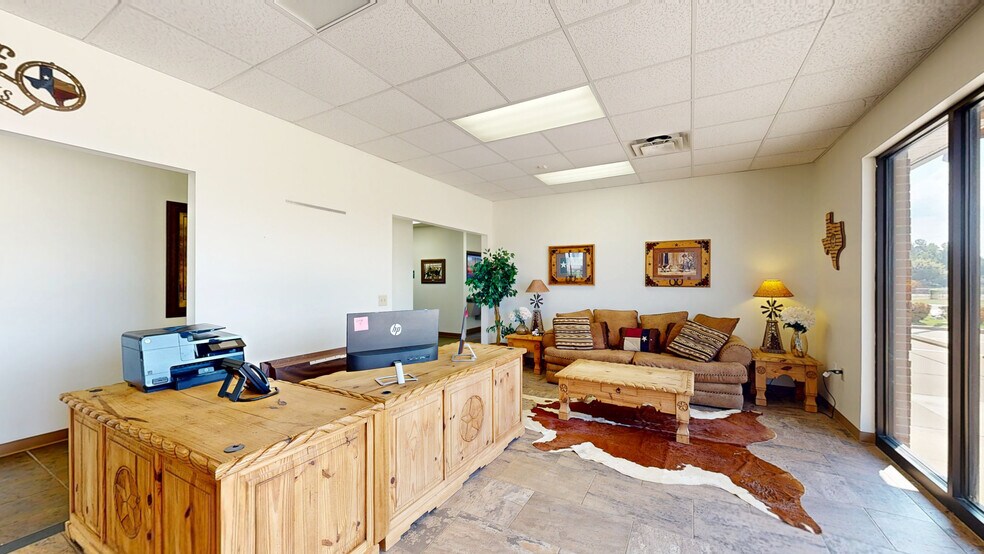 Primary Photo Of 851 W Harrison Rd, Longview Service For Lease