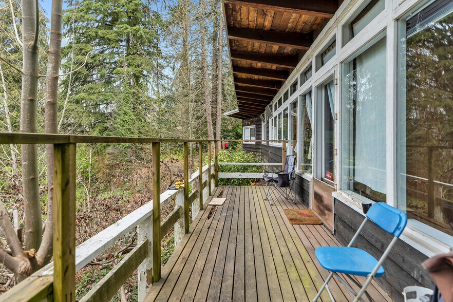 More Photos Of 7356 Braeside Dr, Burnaby Land For Sale