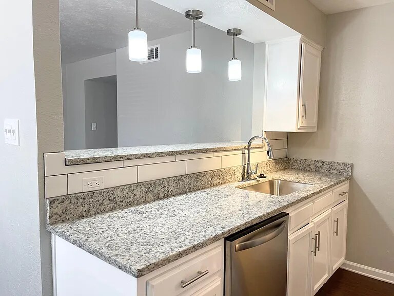 More Photos Of 1226-1232 Avenue A, Denton Apartments For Sale