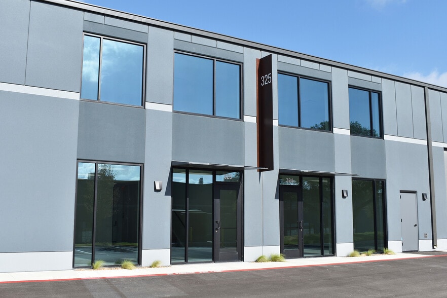 More Photos Of 4949 N Loop 1604 W, San Antonio Unknown For Lease