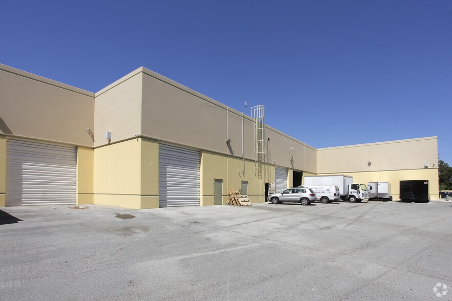 More Photos Of 3700-3718 SW 30th Ave, Fort Lauderdale Warehouse For Sale