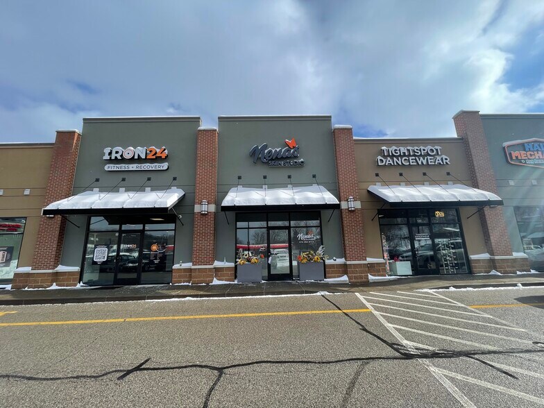 More Photos Of 4603 Library Rd, Bethel Park Freestanding For Lease