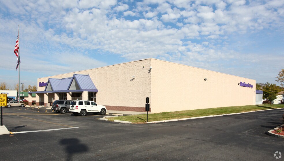 Primary Photo Of 5651-5841 Emporium Sq, Columbus Unknown For Lease