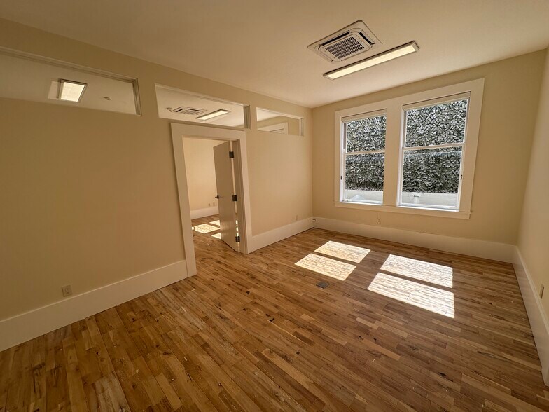 More Photos Of 301 E 3rd Ave, San Mateo Loft Creative Space For Lease