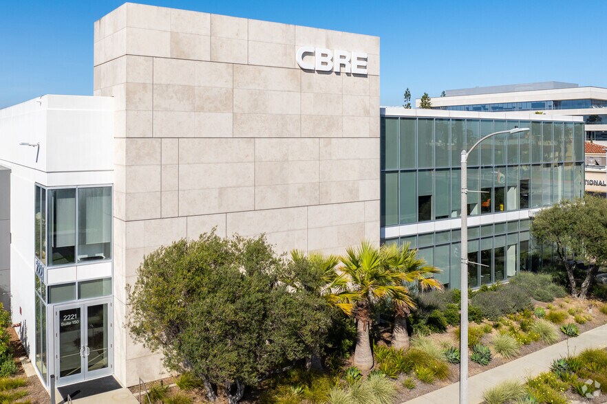 More Photos Of 2221 Rosecrans Ave, El Segundo Office For Lease