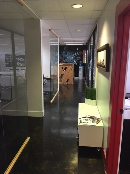 More Photos Of 6355 NW 36th St, Miami Loft Creative Space For Lease