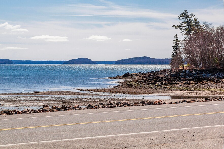 More Photos Of 3 Lumber Ln, Bar Harbor Flex For Sale