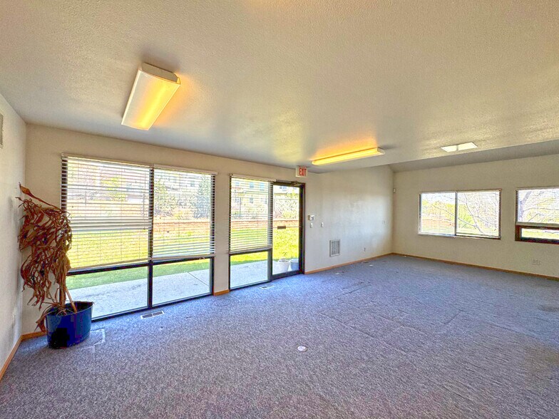 More Photos Of 108 Coronado Ct, Fort Collins Office For Sale