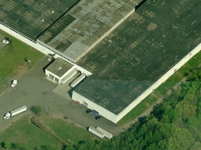 More Photos Of 1200 Fuller Rd, Linden Warehouse For Lease