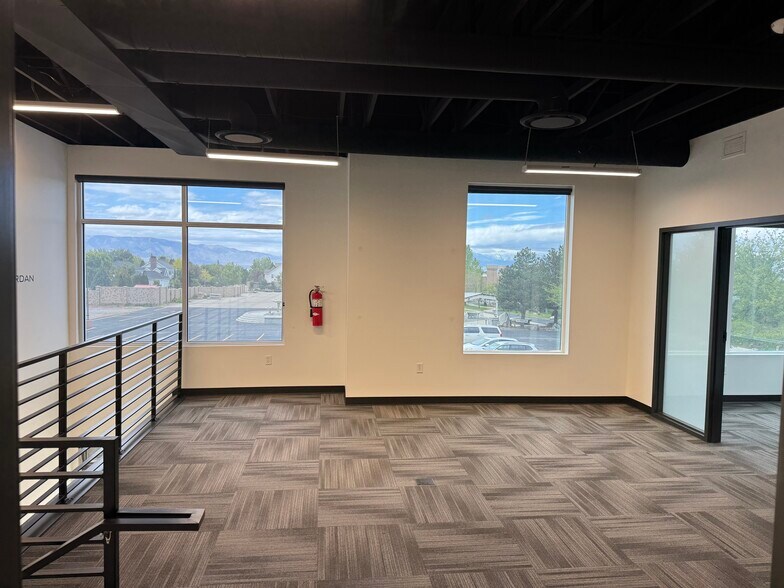 More Photos Of 140 S Main St, Lindon Medical For Lease