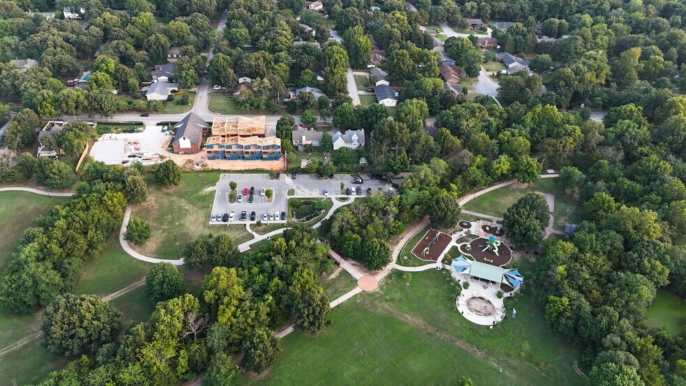 More Photos Of 2060 E Township St, Fayetteville Freestanding For Sale